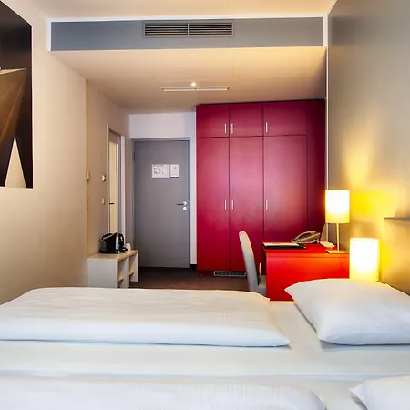 Garner - Gendarmenmarkt By Ihg Отель 4*