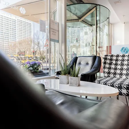 Garner - Gendarmenmarkt By Ihg Отель 4*