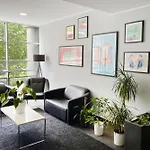 Garner - Gendarmenmarkt By Ihg