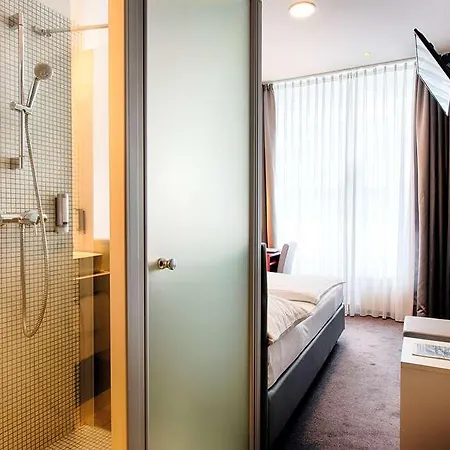 Отель Garner - Gendarmenmarkt By Ihg 4*