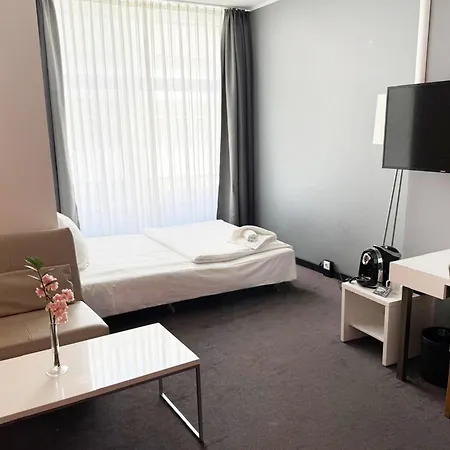 Hotell Garner - Gendarmenmarkt By Ihg Berlin