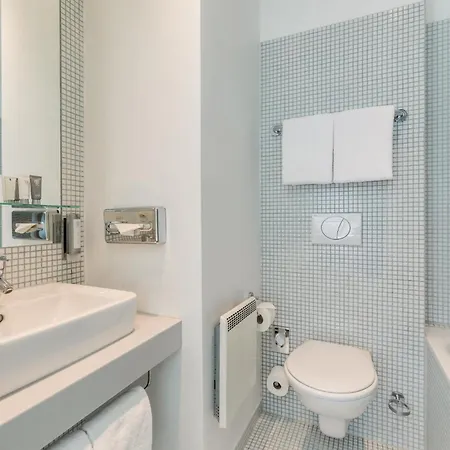 Hotel Garner - Gendarmenmarkt By Ihg 4*