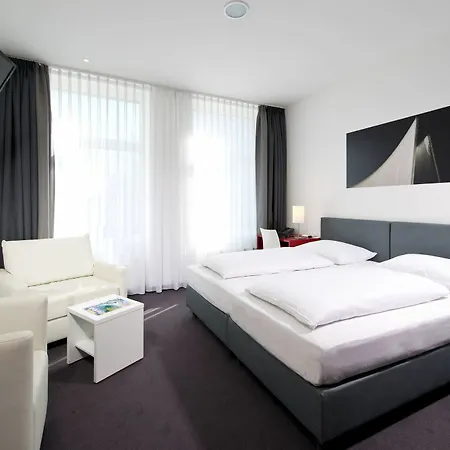 Отель Garner - Gendarmenmarkt By Ihg