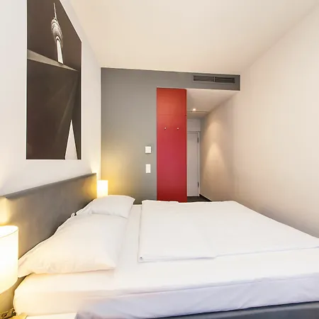 Garner - Gendarmenmarkt By Ihg Отель 4*