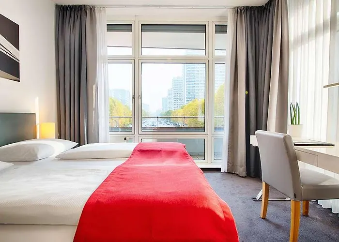 Hotel Garner - Gendarmenmarkt By Ihg Berlim