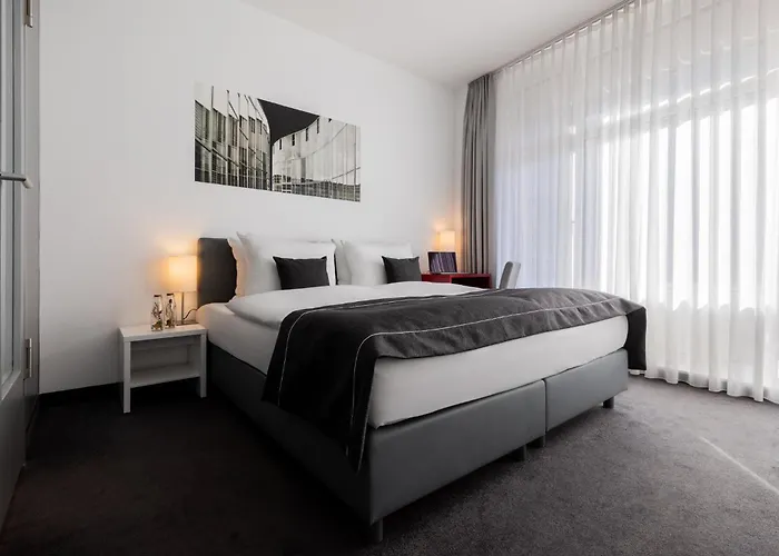 Garner - Gendarmenmarkt By Ihg 4* Берлин