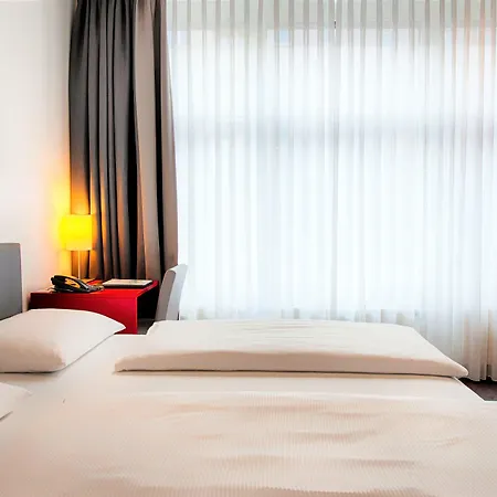 Garner - Gendarmenmarkt By Ihg Hotel 4*